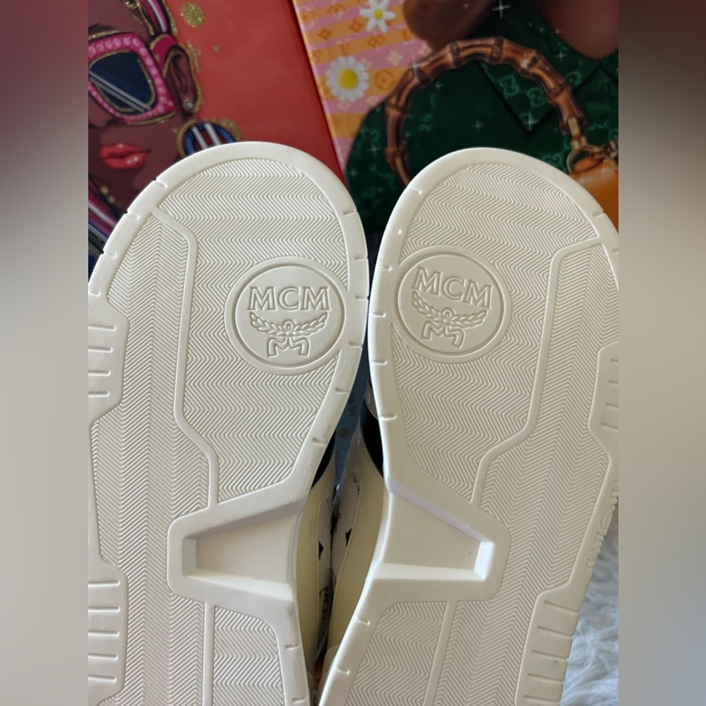 MCM White Skyward Visetos Shoe withbox - Picture 12 of 15